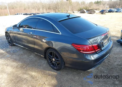 2016 Mercedes-Benz E 400 4Matic z USA, uszkodzony, nr VIN WDDKJ6HB9GF318047